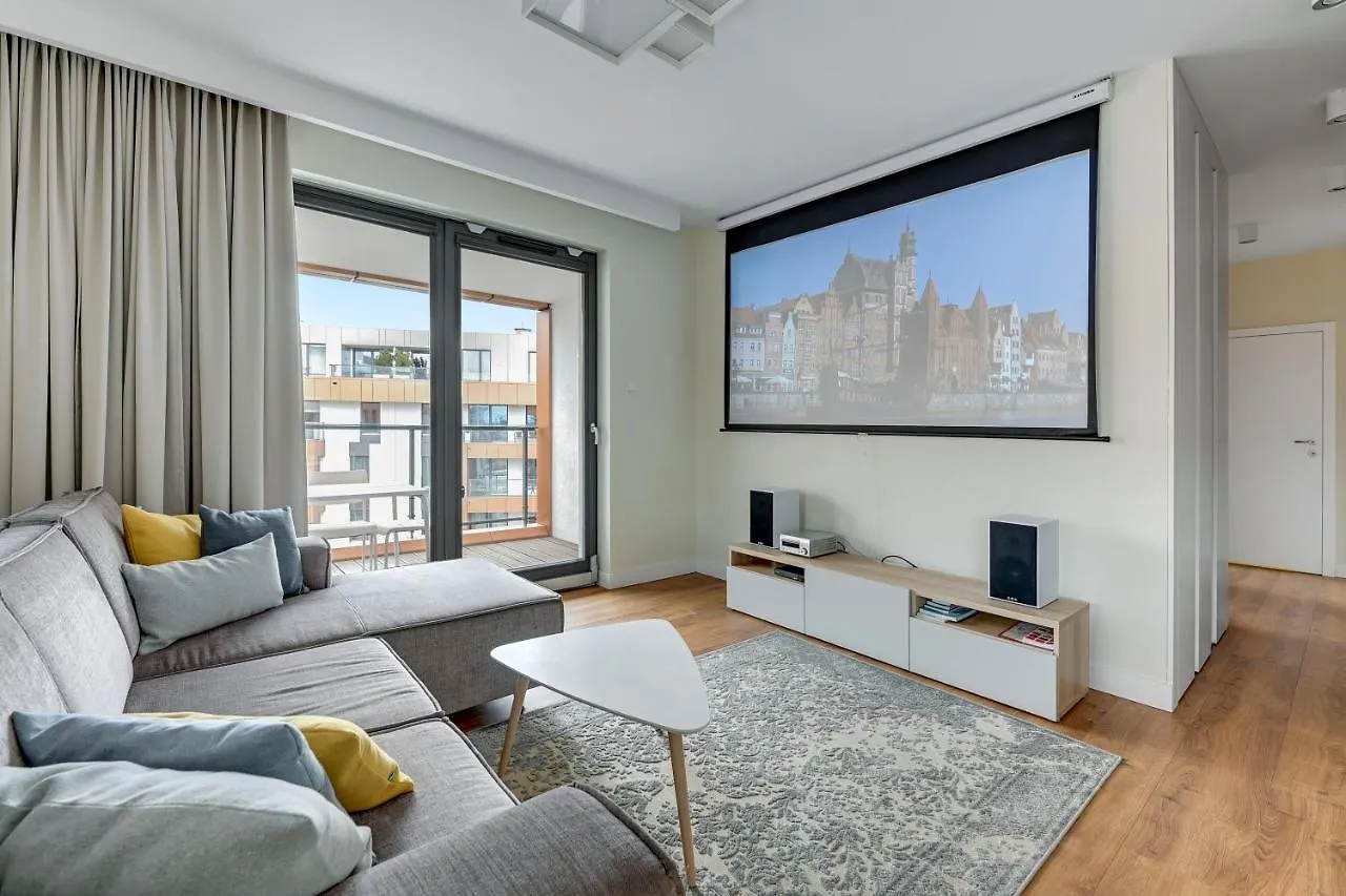 Premium Family & Business Old Town Riverside Apartment With Parking Gdansk 0*,  Poland