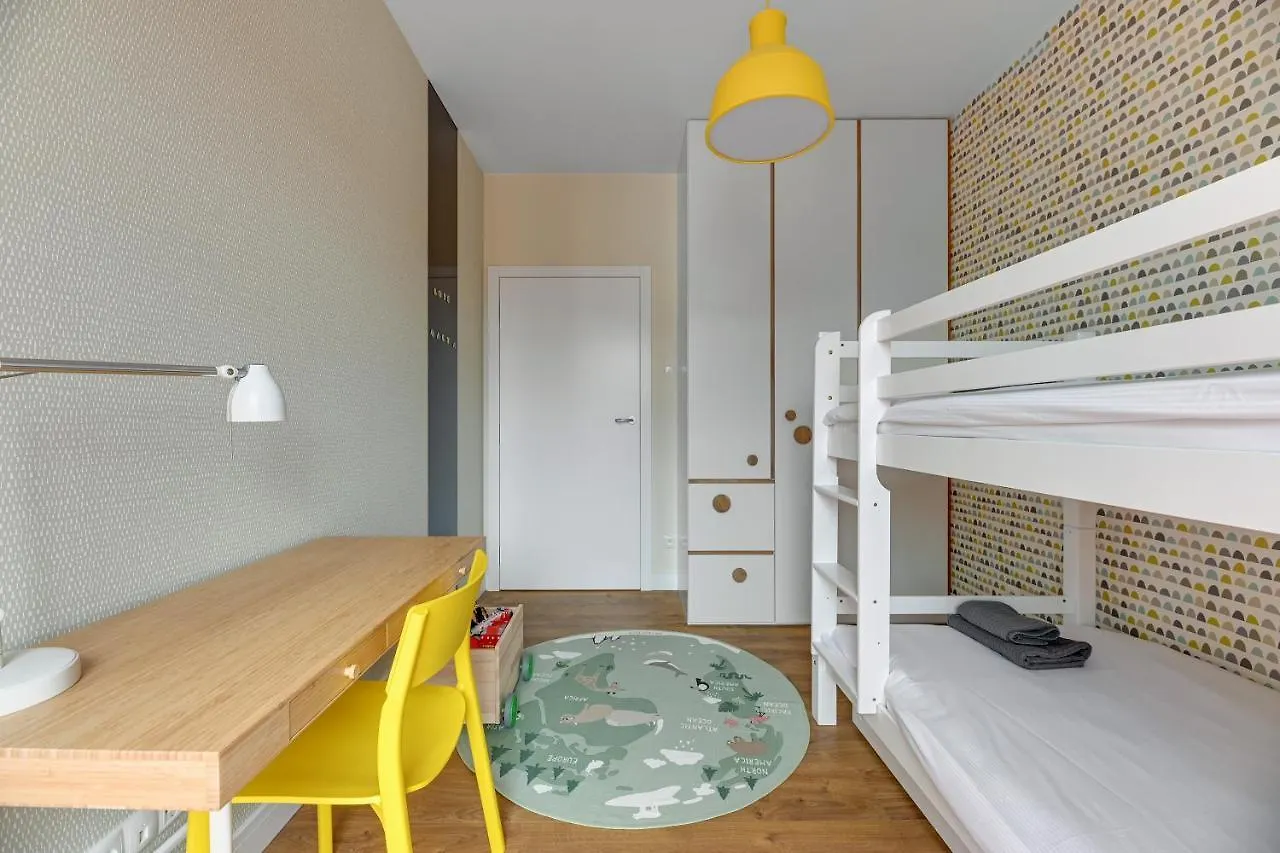 Premium Family & Business Old Town Riverside Apartment With Parking Gdansk 0*,  Poland